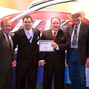 Meet your Posher, Clint